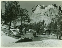 Mount_Rushmore construction 14.jpg